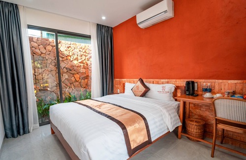 Hue Bed & Breakfast | TRUONG PHU HOUSE