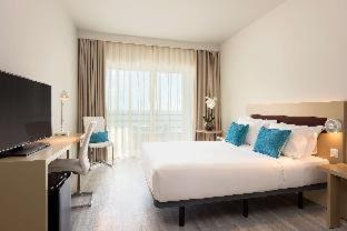 Costa de Caparica Hotel | TRYP by Wyndham Lisboa Caparica Mar