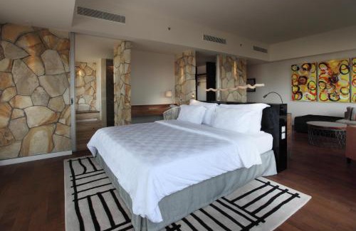 North Legian Hotel | TS SUITES Seminyak Bali