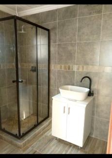 Brakpan House | Tsakane View Guesthouse