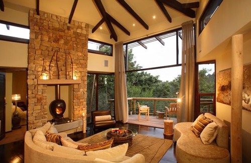 Buffalo Hills Game Reserve Cabin | Tsala Treetop Lodge