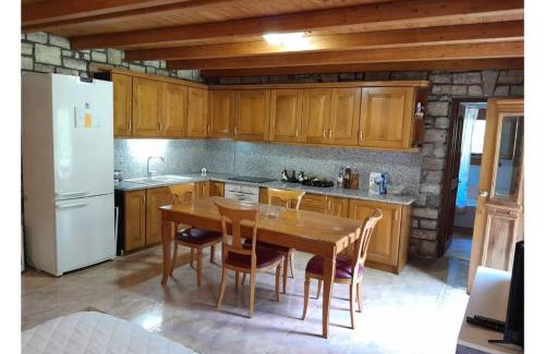 Vatsounia Apartment | Tsarouxi village 2