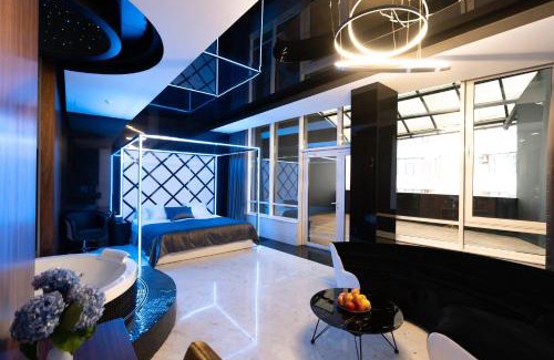 Pechers'kyi District Hotel | Tsarsky Hotel