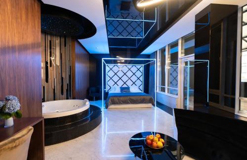 Pechers'kyi District Hotel | Tsarsky Hotel