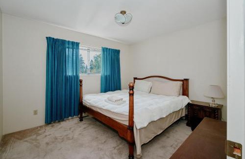 Delta Villa | Tsawwassen 3 Bedroom Ground Suite