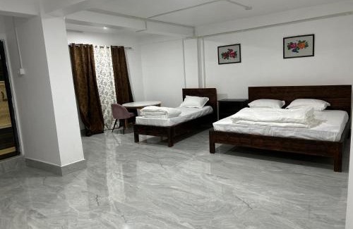 Tawang Hotel | Tsewangs Bed & Breakfast Homestay