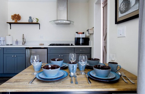 Alhambra Apartment | tsgv-alh1233-b-wos-es-1-1