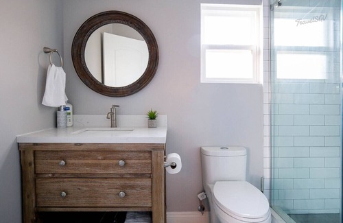 Alhambra Apartment | tsgv-alh1233-b-wos-es-1-1