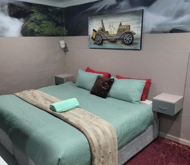 Muckleneuk House | Tshedza Guest House