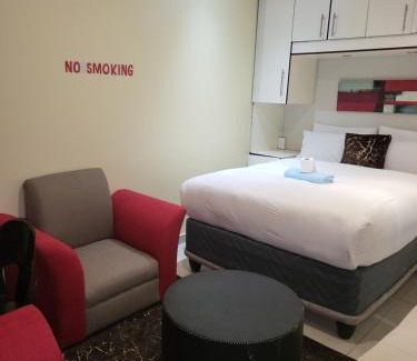 Muckleneuk House | Tshedza Guest House