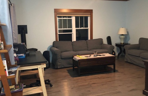 DeGros Marsh House | Tsoasis East, overlooking picturesque Cardigan Bay