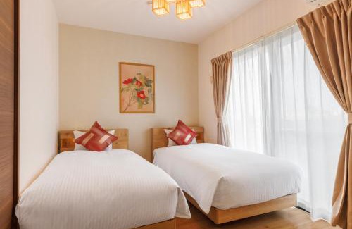 Tokeshi Apartment | Tsubaki house