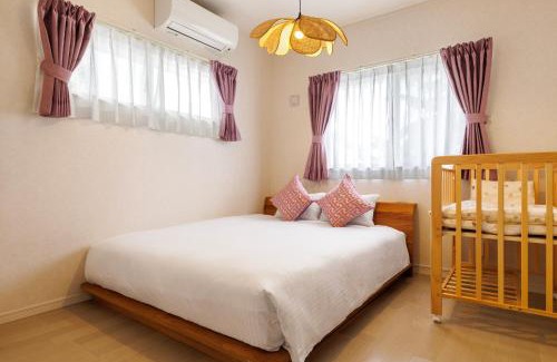Tokeshi Apartment | Tsutsuji house