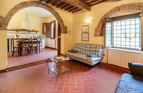 San Casciano in Val di Pesa House | Tuscan Vineyard Farm Stay