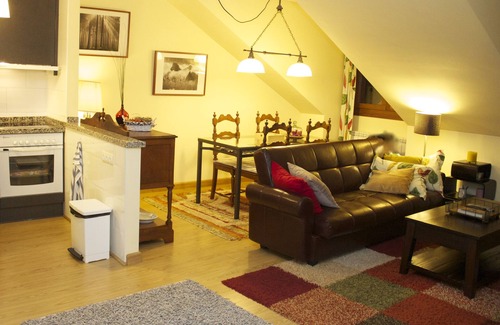 Felechosa Apartment | Tu Refugio en la Montaña de Asturias