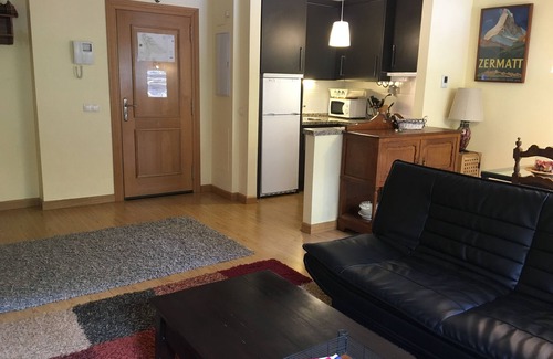 Felechosa Apartment | Tu Refugio en la Montaña de Asturias