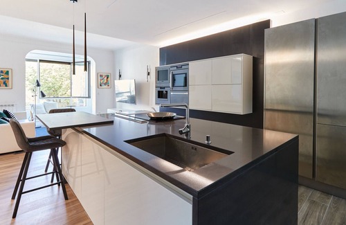 Segundo Ensanche Apartment | TuApartamento Boutique - Plaza de Toros Pamplona