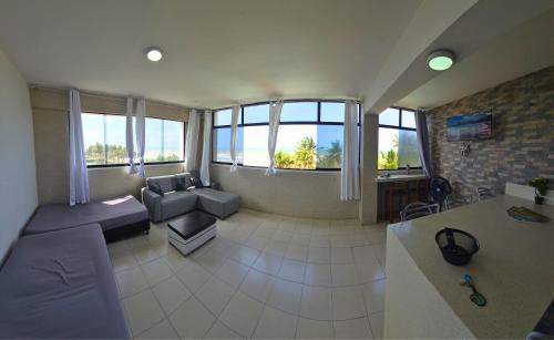 Tucacas Apartment | Tucacas, Frente al Mar, Vista 180 Grados, Piscina y Playa Privada