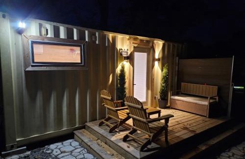 Lexington Villa | Tuck Jr