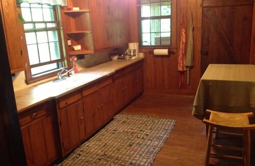 Fairview Cabin | Tucked off of a secluded back-road - a perfect place for a get-away.