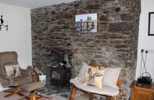 Morwellham House | Tuckermarsh Quay River Cottage 2
