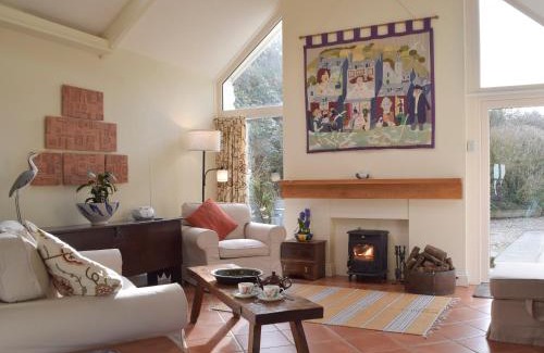 Treffgarne House | Tucking Cottage