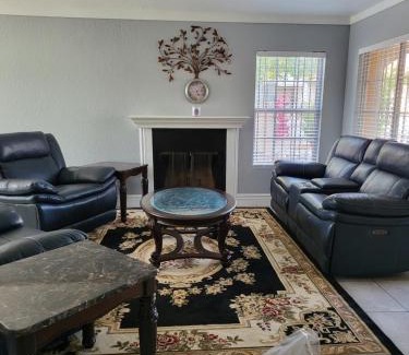 Tucson Villa | Tucson-Alou Palace