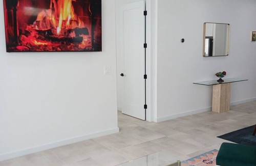 Menlo Park House | Tucson Barrio Home 2B/2B