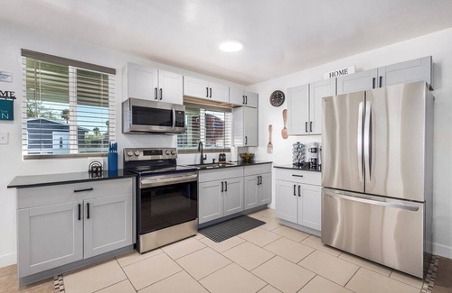 Tucson House | Tucson Gem - Serene 2 BR/1BA Home with All Comforts;