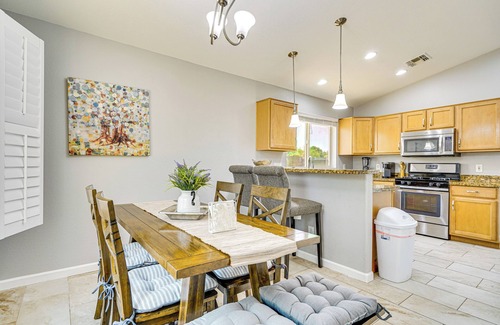 Cortaro House | Tucson Home w/Patio, Grill & Mountain Views!