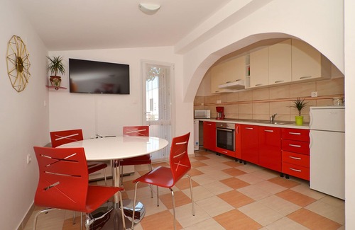 Okrug Gornji Apartment | Tudija 2 - Apartment 25m from the beach