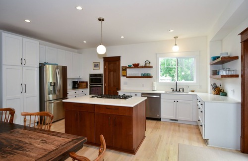 South Haven House | Tudor Home with Private Swimming Pool