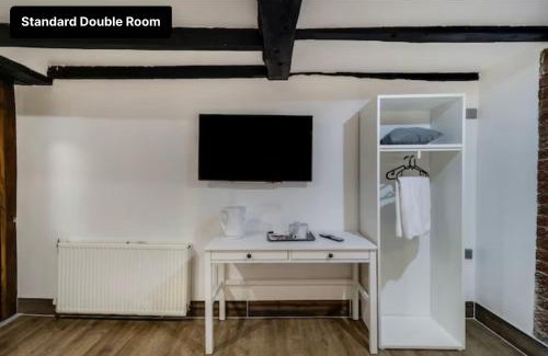 Astwick Hotel | Tudor oak hotel