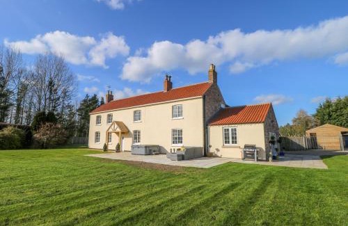 Scawton House | Tuft House