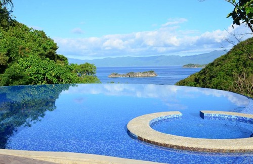 Caramoan Resort | Tugawe Cove Resort