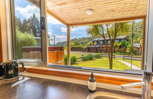 Rotoma House | Tui Bach - Lake Rotoehu