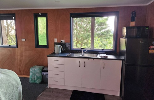 Waipu House | Tui Cottage - Waipu Holiday Retreat