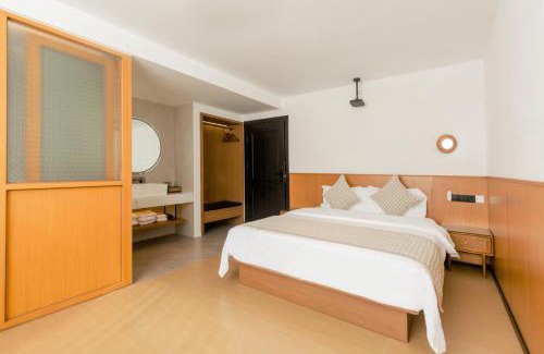 Laoshan Hotel | Tuji Lane and Fanghe Homestay (West Street Kaiyuan Temple Branch)