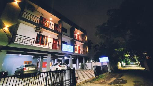Edapalli Apartment | Tulip Homes by The Oaks Inn