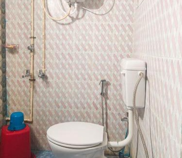 Sualkuchi Apartment | Tulip Inn - 3BHK AC Near Kamakhya