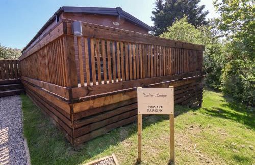 Runswick Bay House | Tulip Lodge