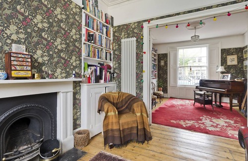 Junction House | Tulip Tapestry, by Veeve