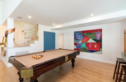 Beverly Hills House | Tullis Charm