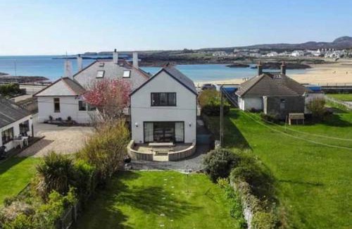 Trearddur Bay House | TULLOCHSIDE-4 BED-SEA FRONT -RAVENSPOINT ROAD