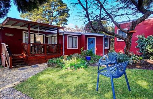 Wentworth Falls House | Tullys Hut - Walk to Hikes & Waterfalls
