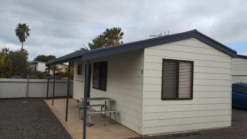 Tumby Bay Hotel | Tumby Bay Caravan Park