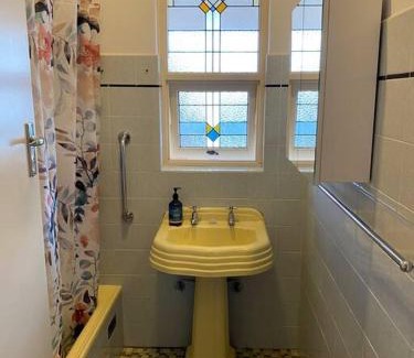 Tumby Bay House | Tumby Bay Escape - 4BR - Beautiful Beach Cottage