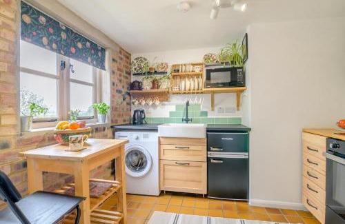 Walford House | Tump Cottage