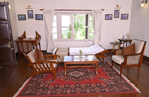 Ghoom Resort | Tumsong Tea Retreat
