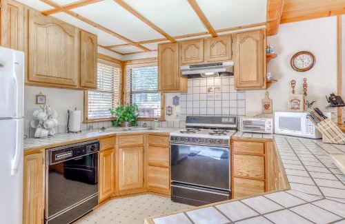 Truckee House | Tuna Bush